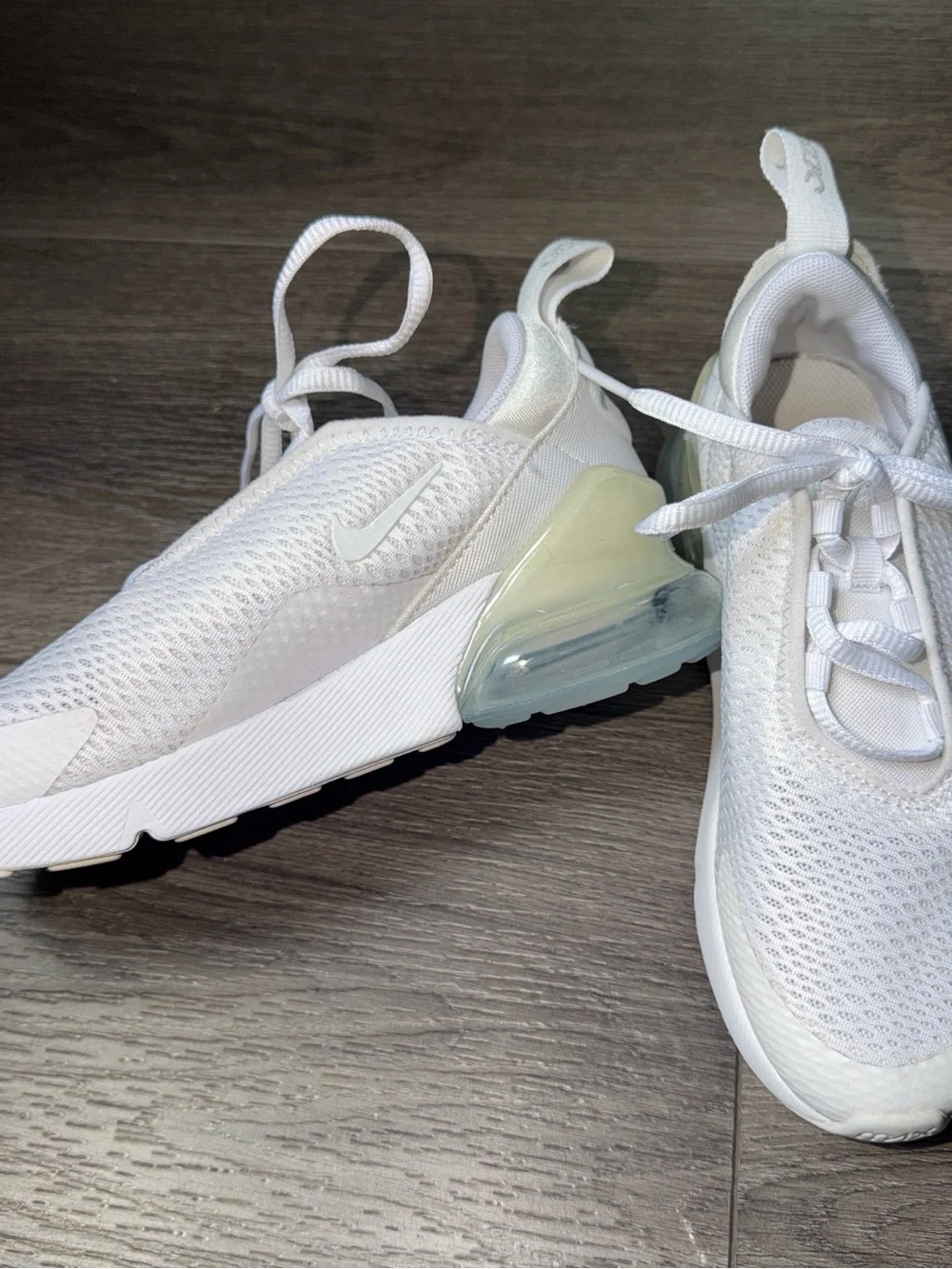 Nike boys kids youth White Air Max 270-Sneakers sz 1